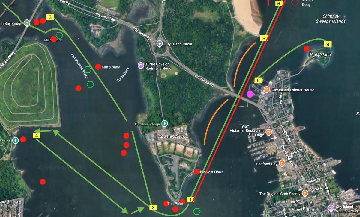 The CIR traffic pattern map: green travel lines and the red no-travel channel across Eastchester Bay